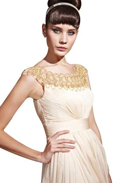 Cod.: 81088 - Vestido de Festa Bege Decote Canoa